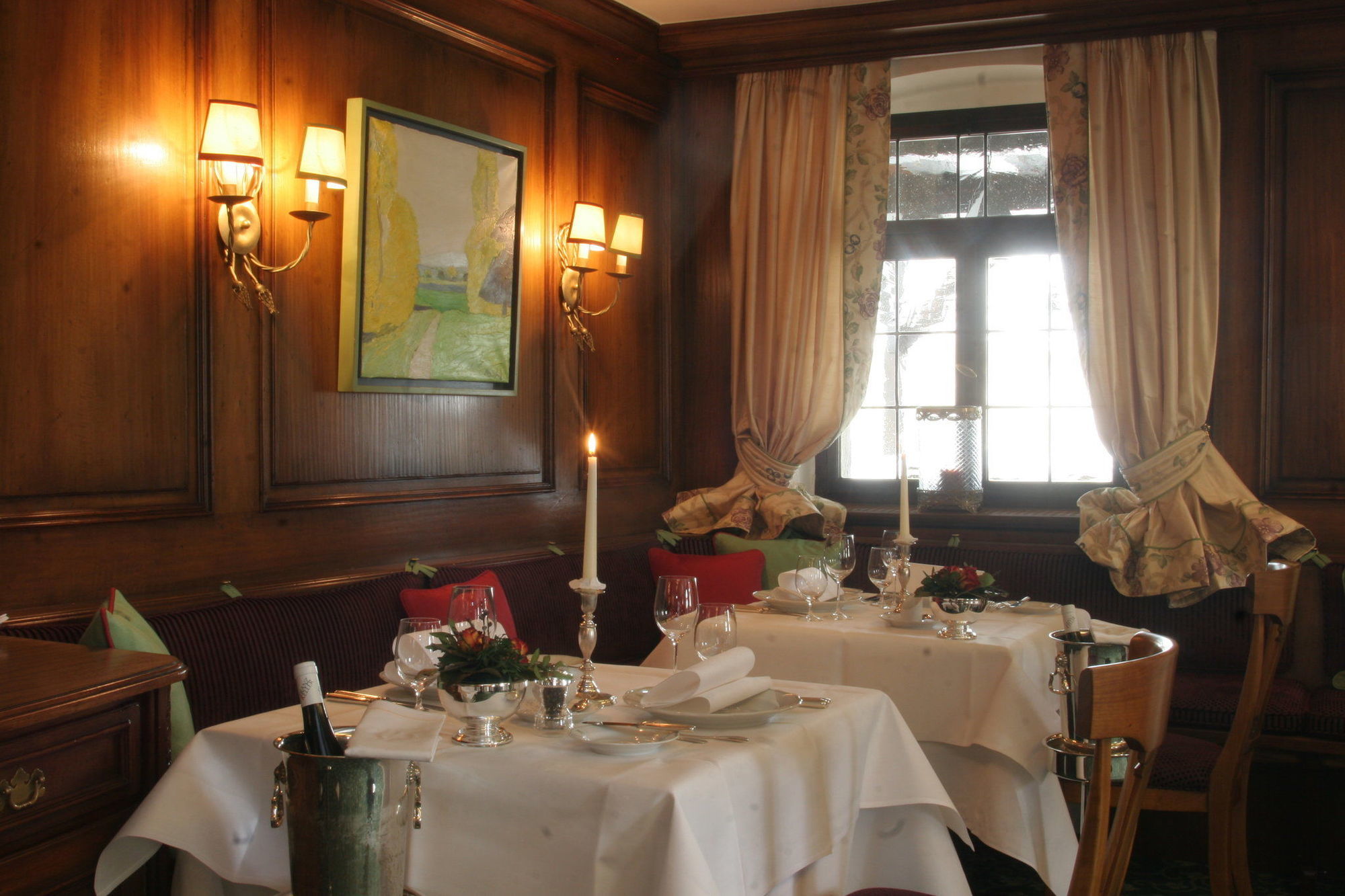Schwarzer Adler Hotel Фогтсбург Ресторант снимка
