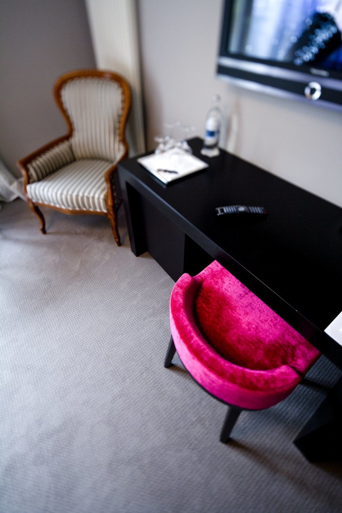 Schwarzer Adler Hotel Фогтсбург Екстериор снимка