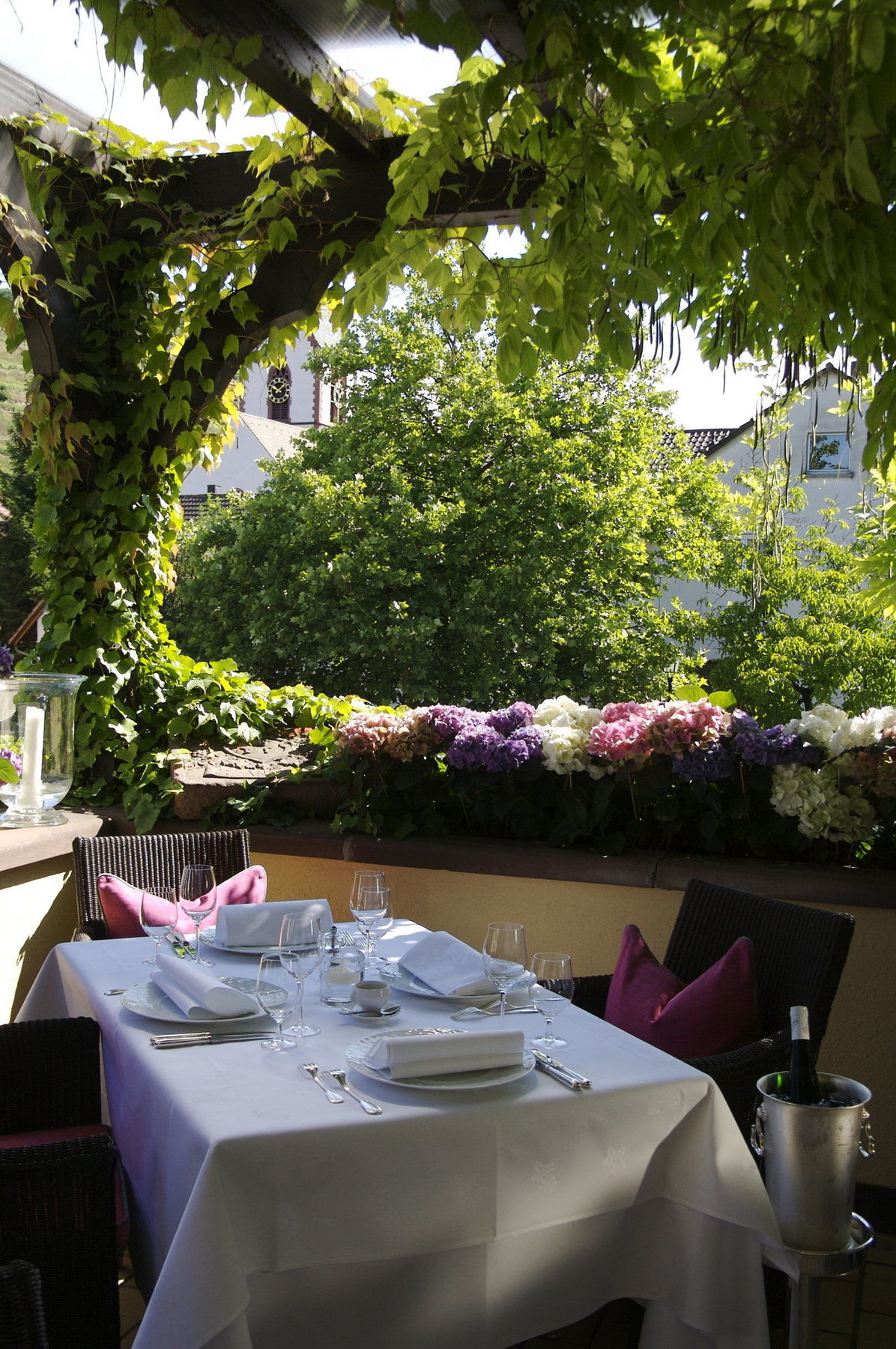 Schwarzer Adler Hotel Фогтсбург Ресторант снимка